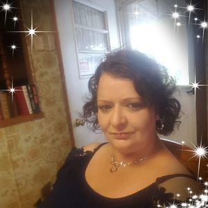 Meet your Posher, Alison